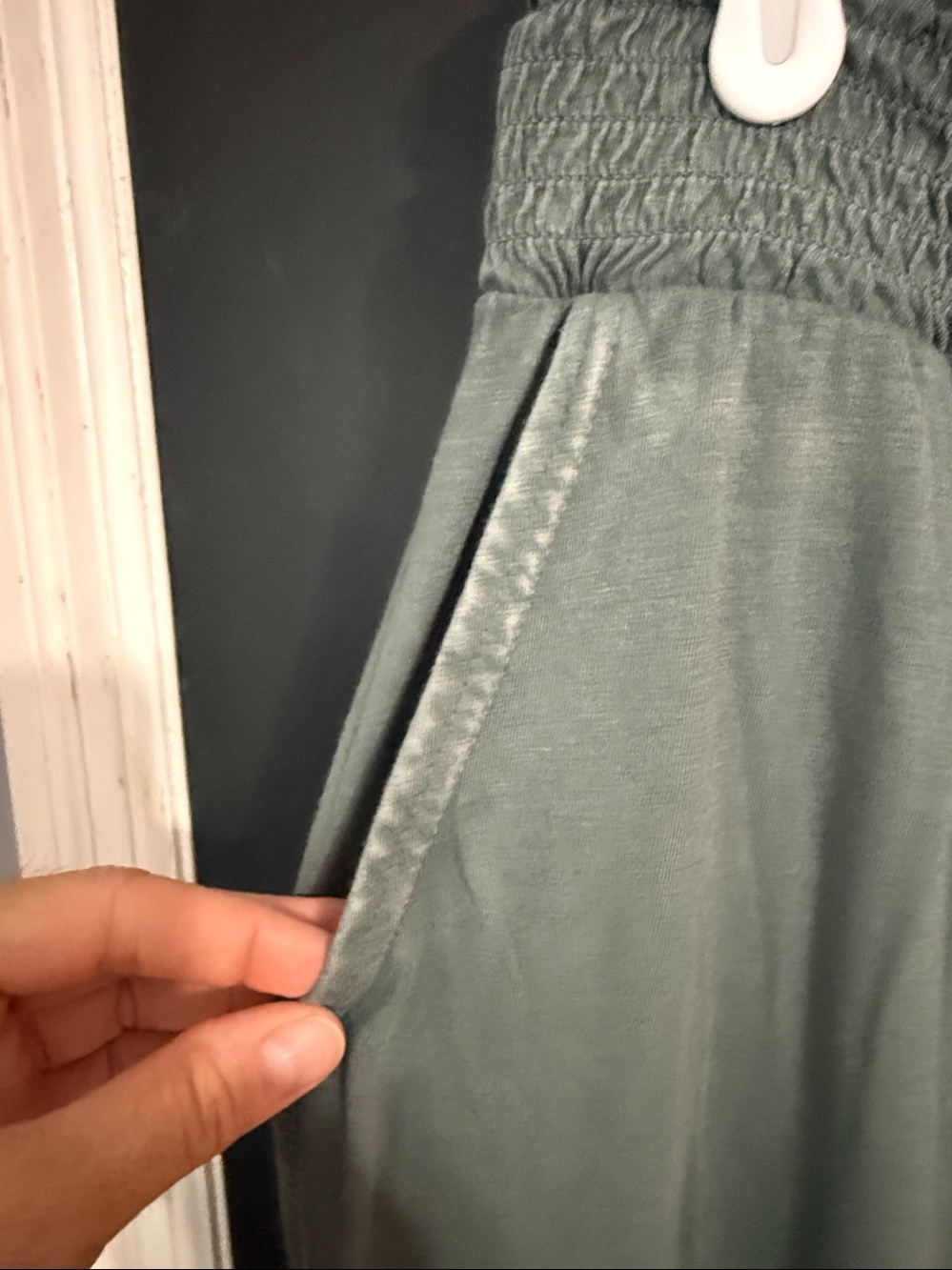 Aerie Happiest Jogger Size: XL - Picture 4 of 10